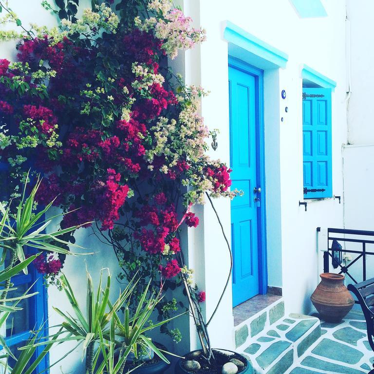 Taki'S Guests Bed & Breakfast Naxos City Exterior foto